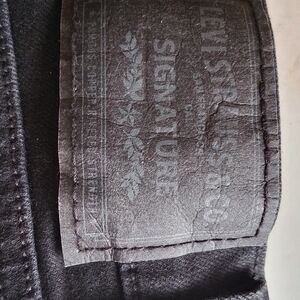 Signature Slim Men's Jeans in Black Levis 34/30  260787